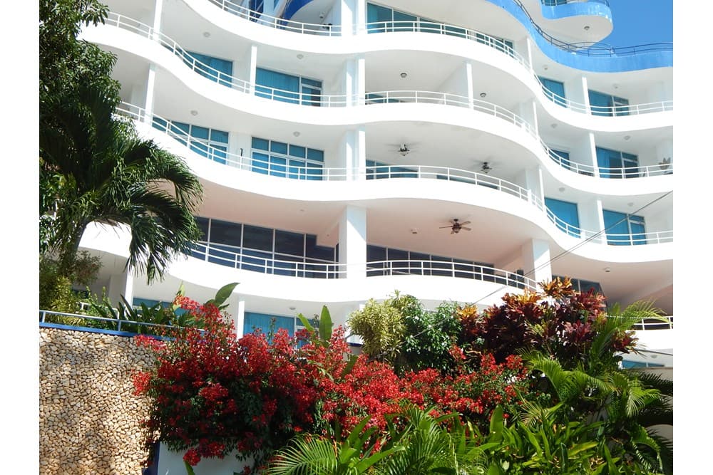 Beachfront Condo For Sale Coronado Bay Panama — foto 1