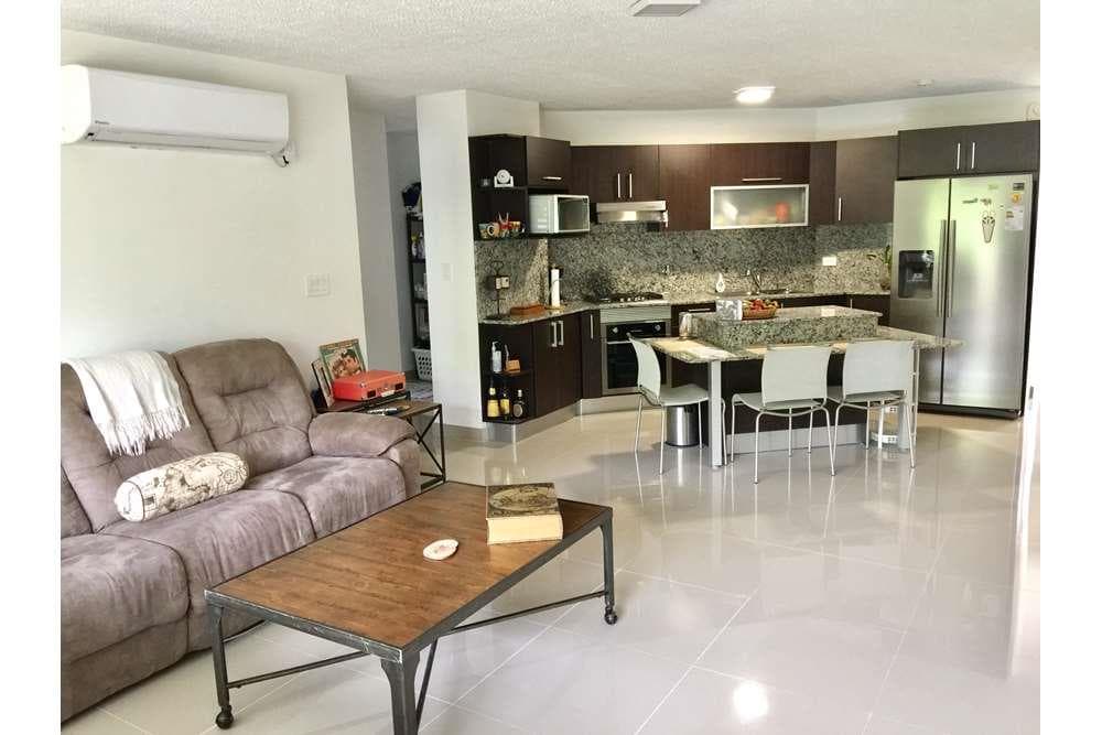 Vendo apartamento en Altamira Gardens — foto 2