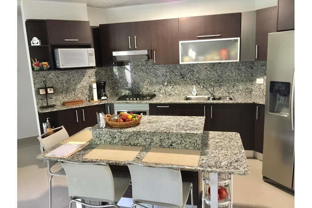 Vendo apartamento en Altamira Gardens — foto 4