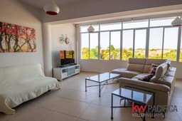 ¬°GRAN OFERTA! Acogedor y muy espacioso condominio de 3 habitaciones e