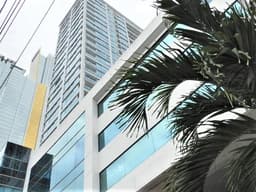 Comercial en Venta Avenida Balboa RAH PA: 20-2373