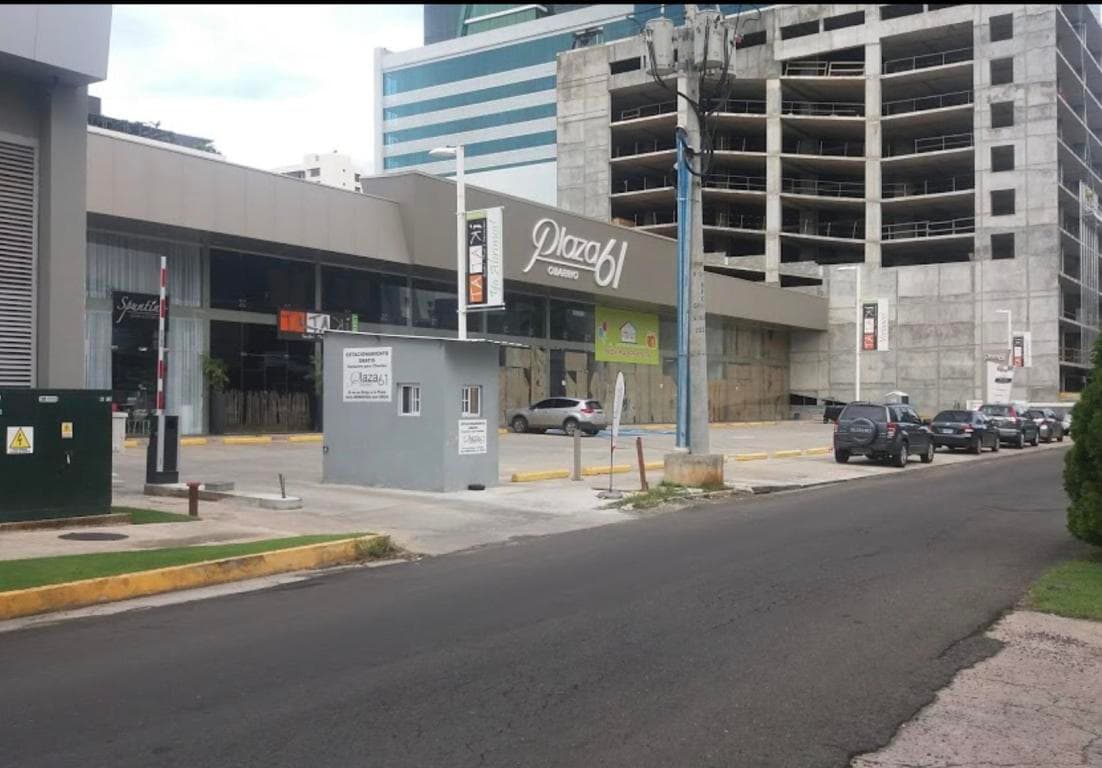 Comercial en Venta Obarrio(Panama) RAH PA: 20-4501 — foto 1
