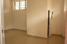 Comercial en Arrendar El Carmen RAH PA: 20-2452