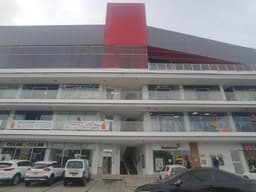 Comercial en Arrendar Versalles RAH PA: 19-11047