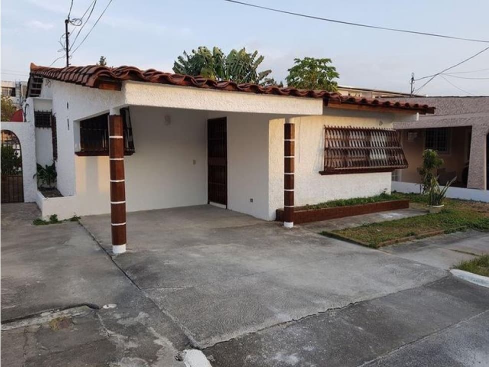 Casa en alquiler en Campo Liberg  YMW — foto 1