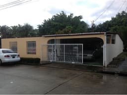 Casa en alquiler en campo Limberg YMW