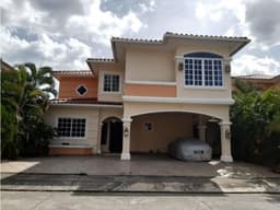 Casa en alquiler en Costa Sur