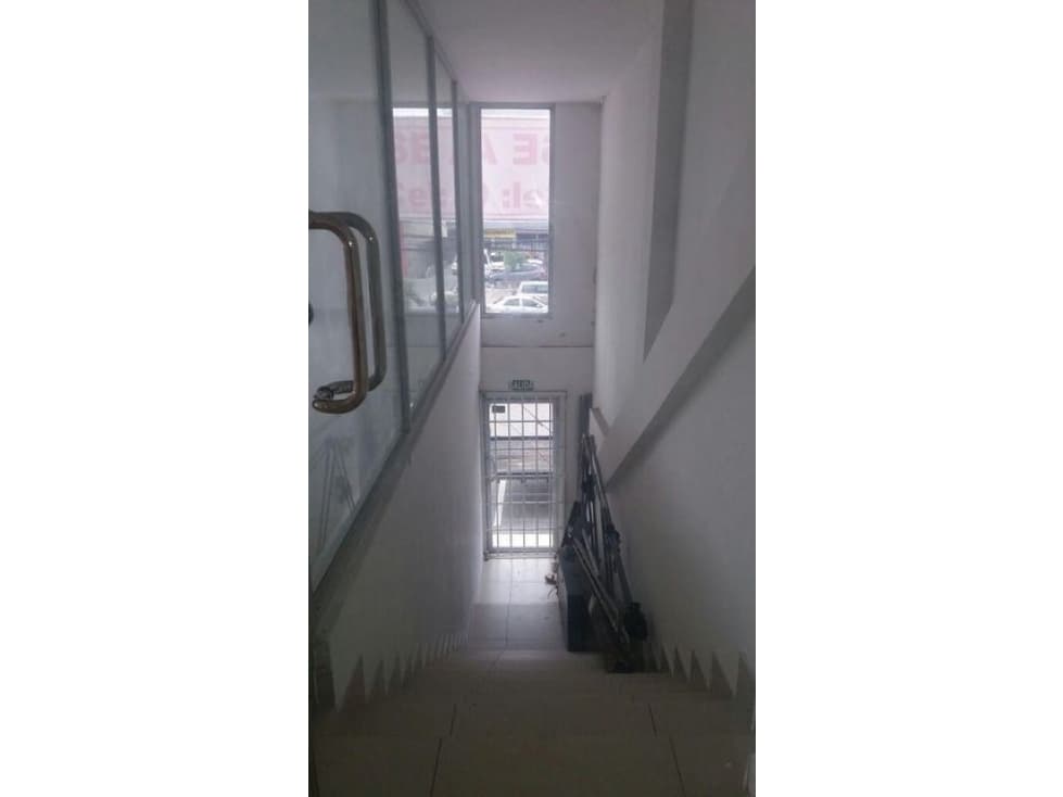 LOCAL COMERCIAL EN VENTA EN VIA ESPAÑA RQM 21-4913 — foto 2