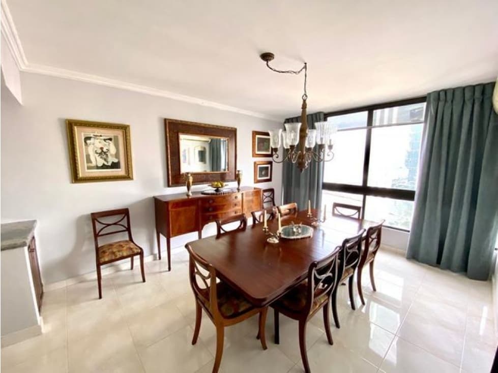 Se VENDE Apartamento en Marbella. — foto 4