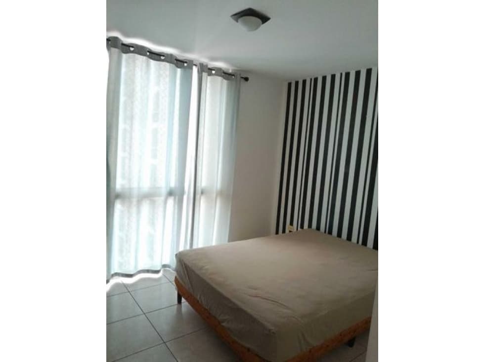 Apartamento en alquiler en carrasquilla YMW — foto 3
