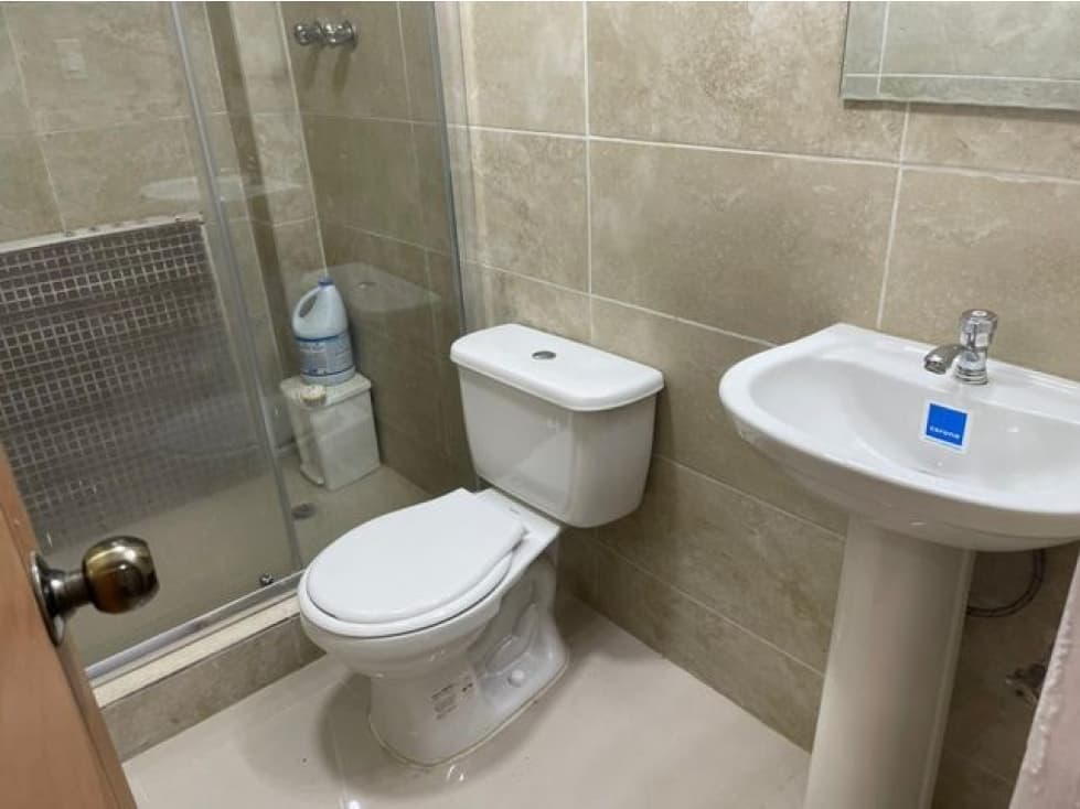 APARTAMENTO EN VENTA EN ALBROOK RQM 21-2927 — foto 4