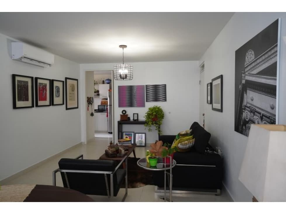 APARTAMENTO EN VENTA EN VERSALLES RQM 21-2307 — foto 5