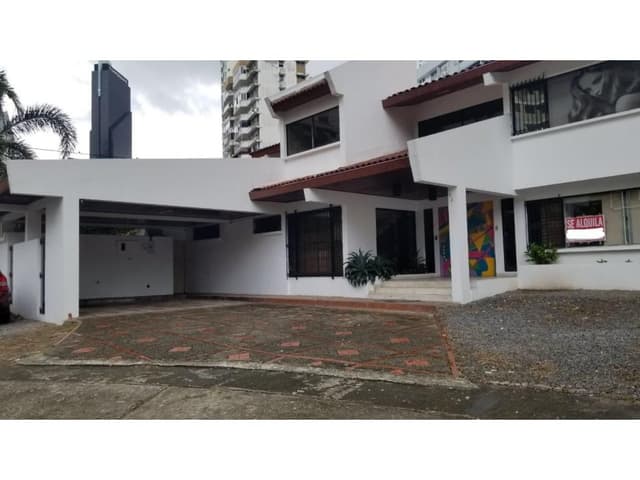 Casa en Alquiler o Venta en MARBELLA Bella Vista JG2110664
