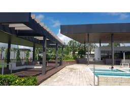ALQUILE CASA EN BRISAS DEL GOLF RQM 21-11780