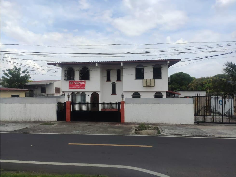 Venta de Casa en Parque Lefevre OLLU3431 — foto 2