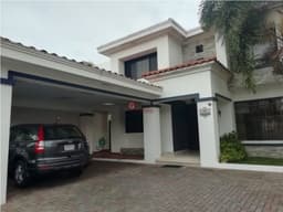 ALTOS DE PANAMÁ / 4 RECAMARA / 3.5 BAÑS / 403m2/