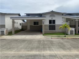 VENTA DE CASA CON LINEA BLANCA EN PLAYA DORADA - ARRAIJAN- 132M