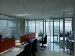VENTA/ALQUILER OFICINA OCEANIA-4485DM