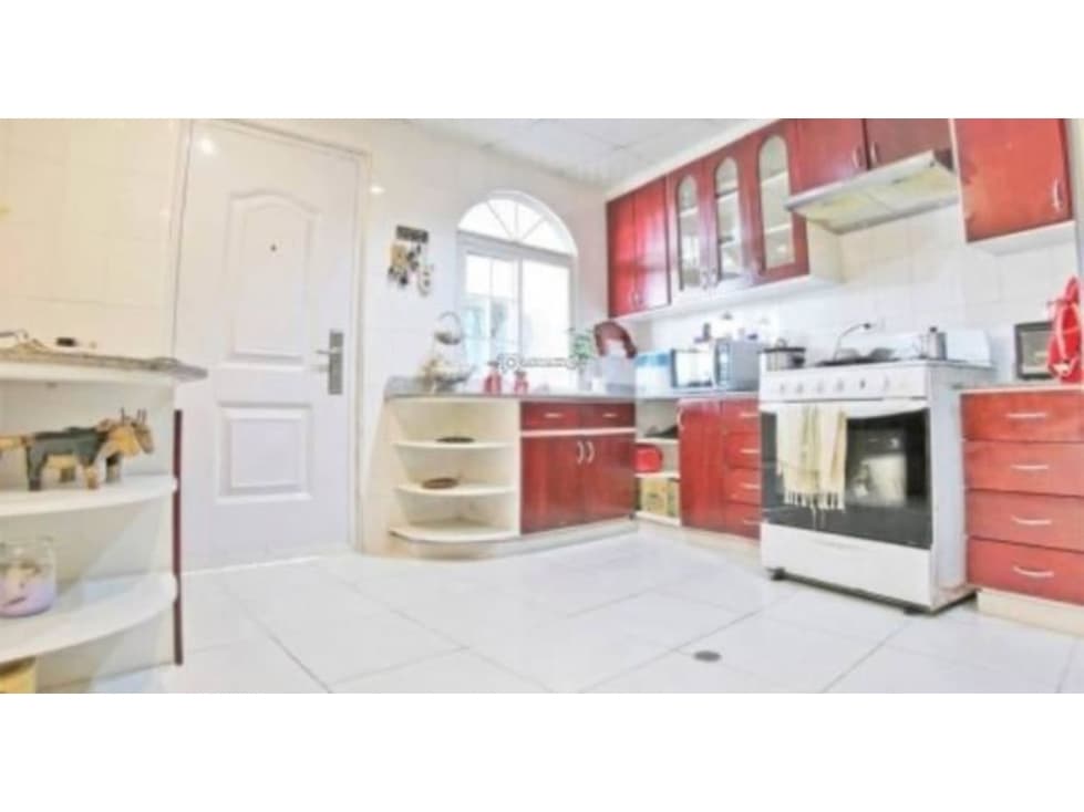 Se vende casa en Villa Zaita 180K — foto 4