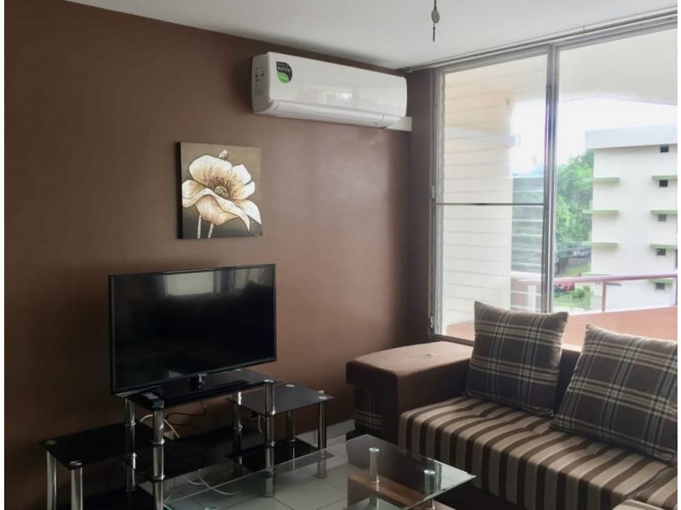 Se alquila apartamento en la Alameda amoblado $900 — foto 4
