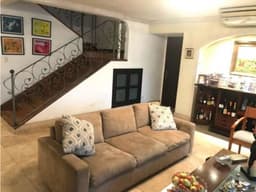 Se Alquila Pent-house en Bella Vista