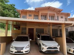 VENTA DE CASA DUPLEX EN BRISAS DEL LAGO TOCUMEN