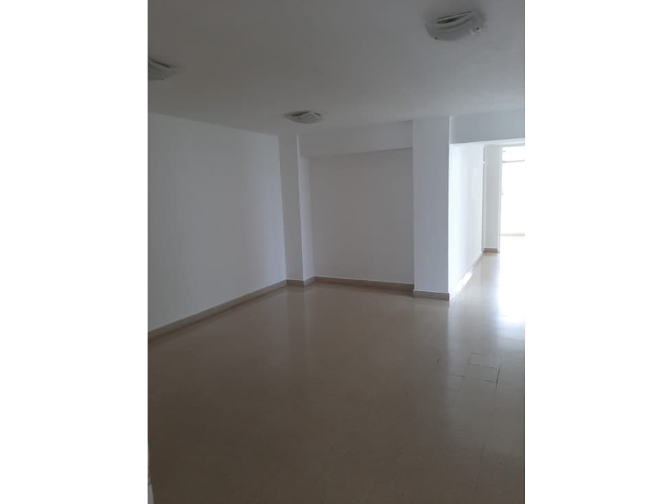 APARTAMENTO VACIO PH VISTA MAR CALLE 50 — foto 2