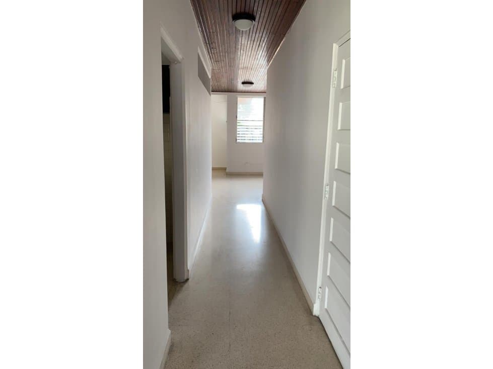 APARTAMENTO VACÍO P.H MEGAR CALLE 50 — foto 4