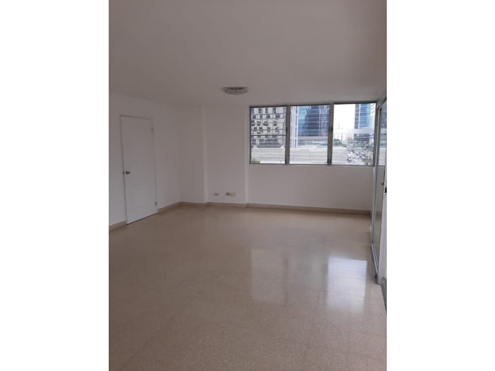 APARTAMENTO VACIO PH VISTA MAR CALLE 50 — foto 1