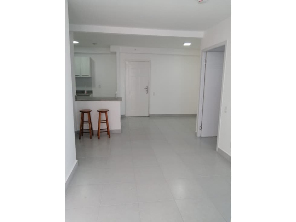 APARTAMENTO VACIO PH ILO VIA ESPAÑA — foto 3