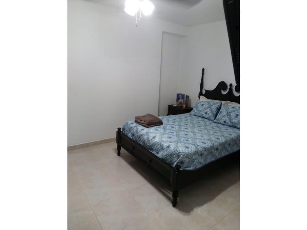 Vendo apartamento en plaza Edison el mare  400 — foto 4