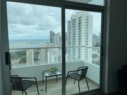 Hermoso apartamento en alquiler PH Roma Tower amoblado