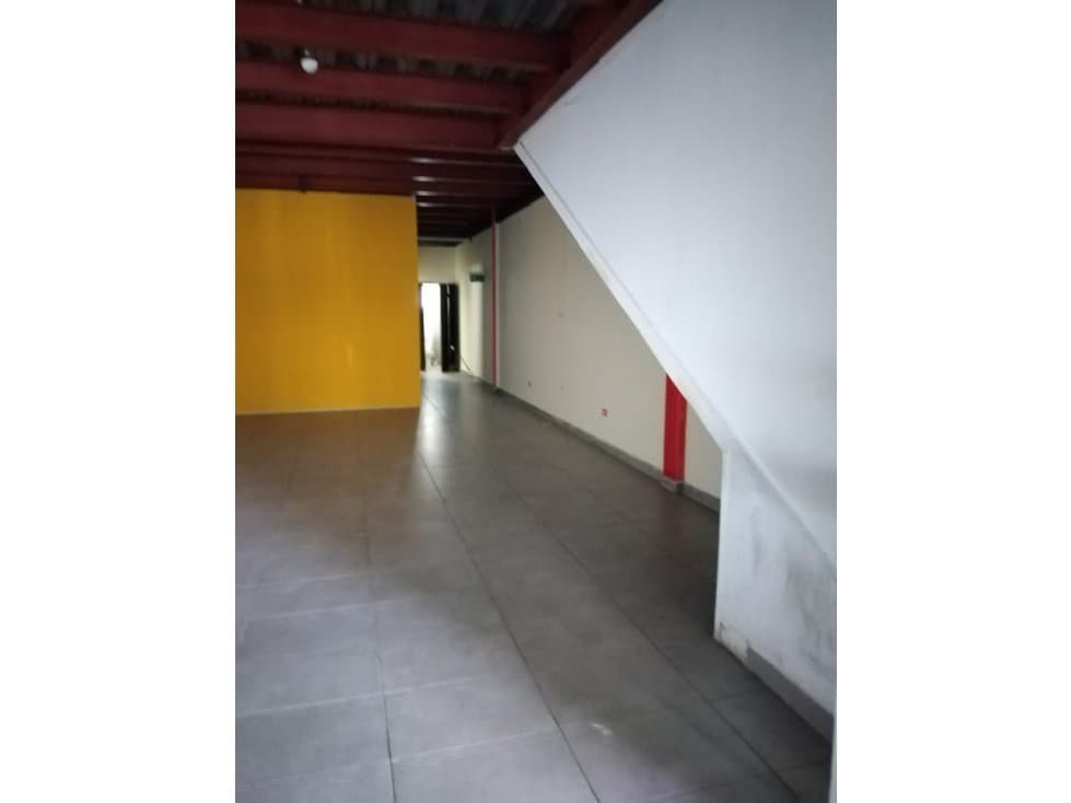ALQUILO LOCAL EN BRISAS DEL GOLF — foto 5
