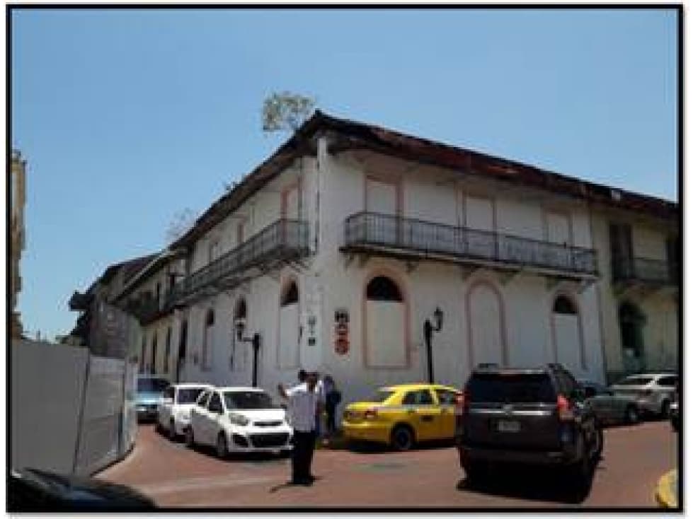 SE VENDE EDIFICIO DE DOS NIVELES EN CASCO ANTIGUO — foto 1