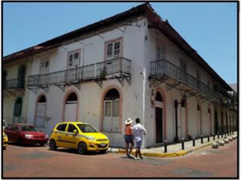 SE VENDE EDIFICIO DE DOS NIVELES EN CASCO ANTIGUO — foto 2