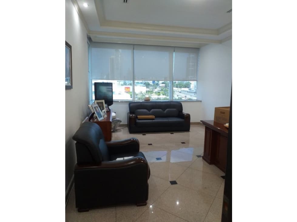 SE ALQUILA OFICINA DE LUJO DE 155MTS EN PUNTA PACIFICA — foto 1