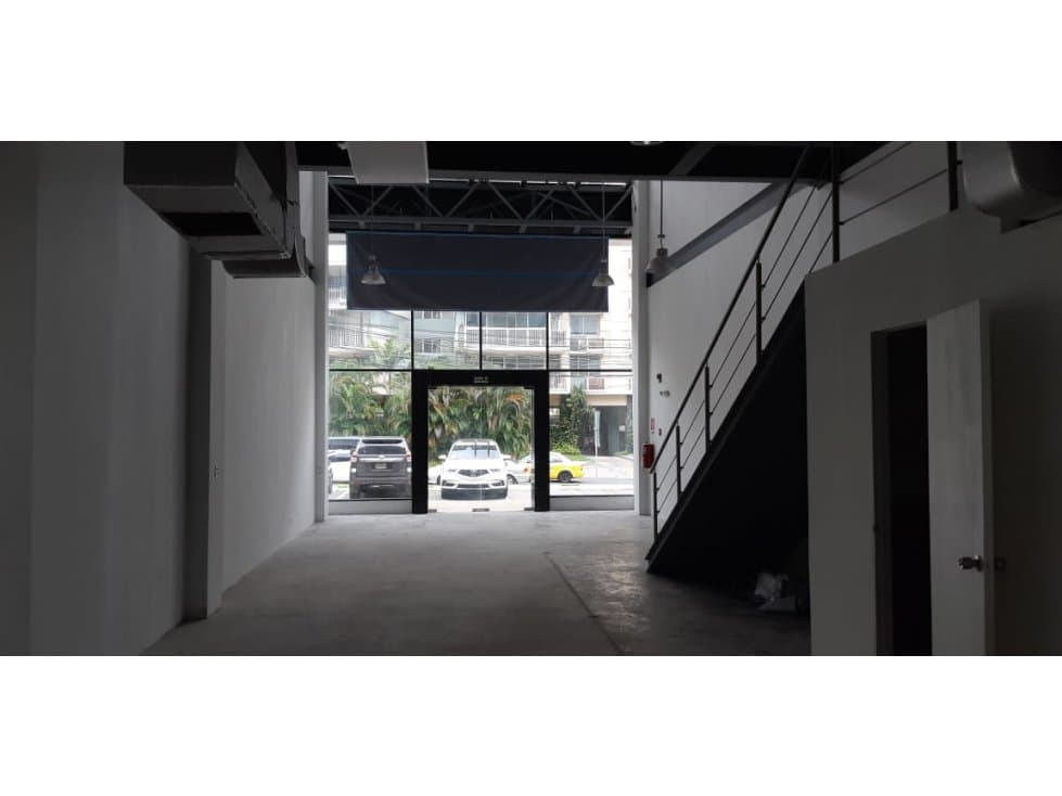 SE ALQUILA LOCAL COMERCIAL NEWBERRY PLAZA 158M2 — foto 6