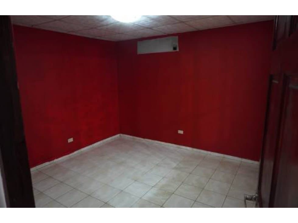 SE VENDE CASA EN LA CHORRERA MONTELIMAR — foto 5