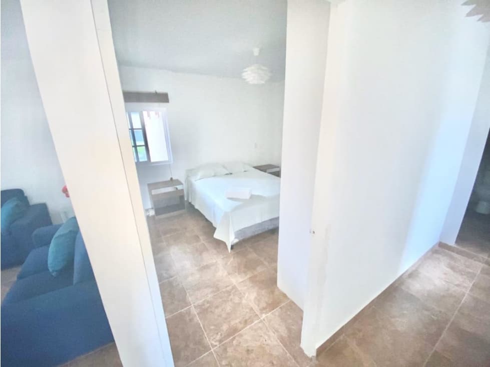 SE ALQUILA APARTAMENTO AMOBLADO 3 REC EN ALBROOK — foto 5
