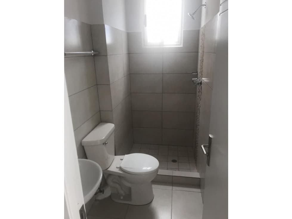 SE ALQUIILA APARTAMENTO 2 REC VACIO EN EL CRISOL — foto 4