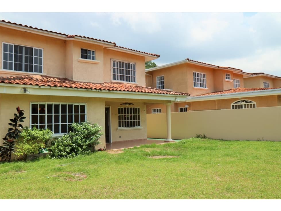 ALQUILER DE CASA EN ALBROOK VACIA — foto 4