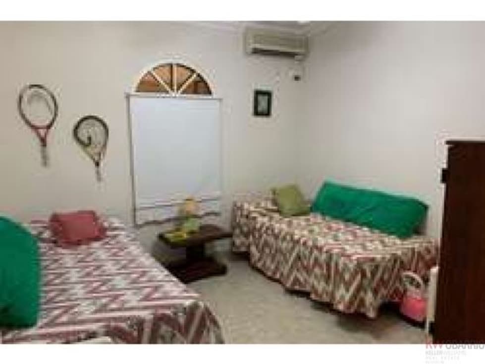 Se vende casa con piscina en Coronado — foto 1
