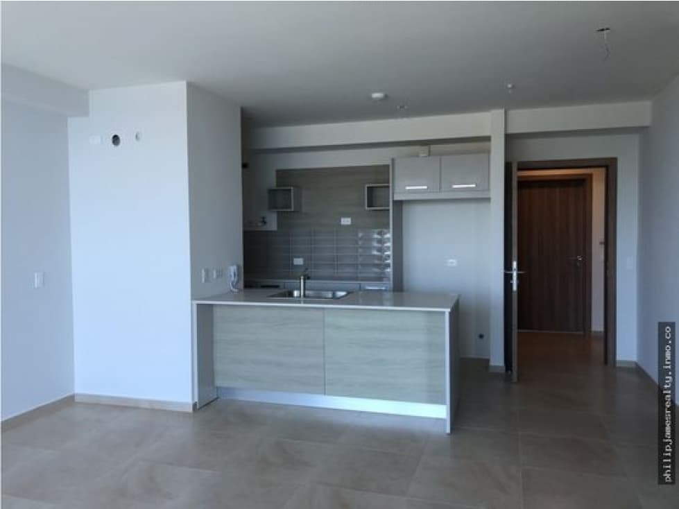Venta: Apartamentos de playa en Gorgona, proyecto Royal Palm — foto 1