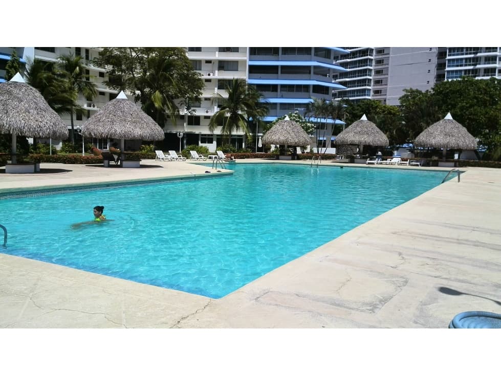 VENTA DE DUPLEX EN CORONADO — foto 1