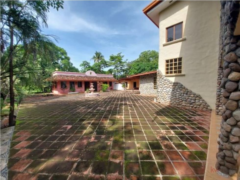 ¡GANGA¡ Impresionante casa en venta en Punta Barco — foto 2
