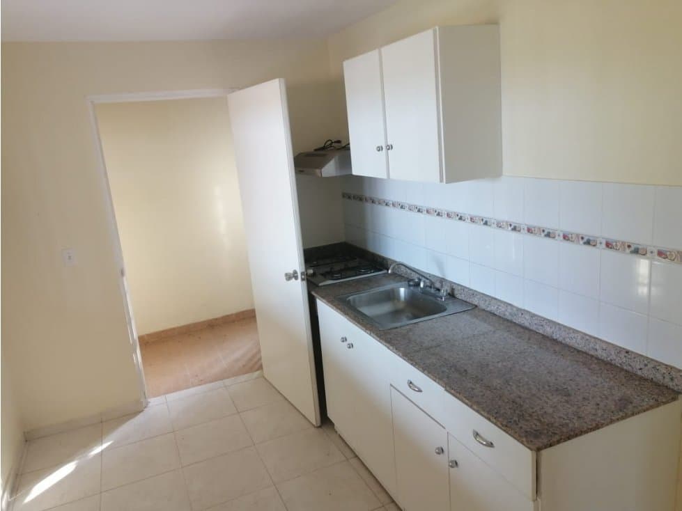 Cómoda casa en chorrera detrás de OnDgo — foto 2