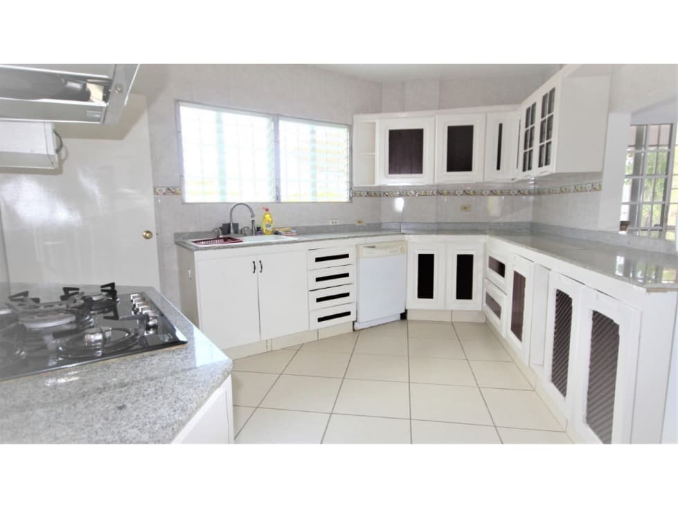 Casa grande colonial en coronado — foto 5