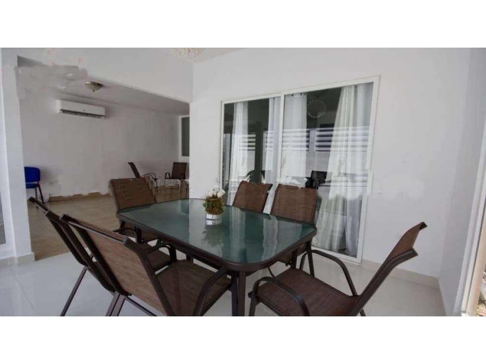 HERMOSA CASA EN PARAÍSO VILLAGE — foto 6