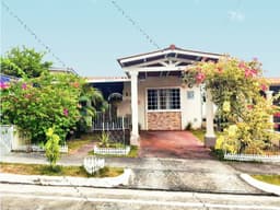 SE VENDE casa en Lagos del Norte, Las Cumbres