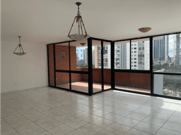 SE VENDE APARTAMENTO OBARRIO